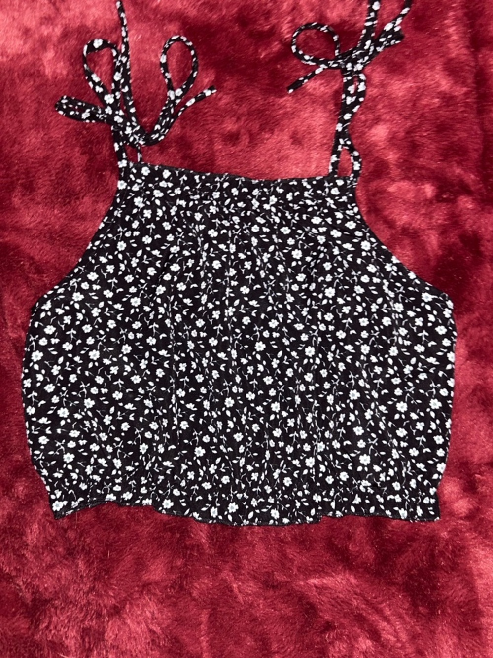 ROMWE Black Floral Tie-Strap Crop Cami